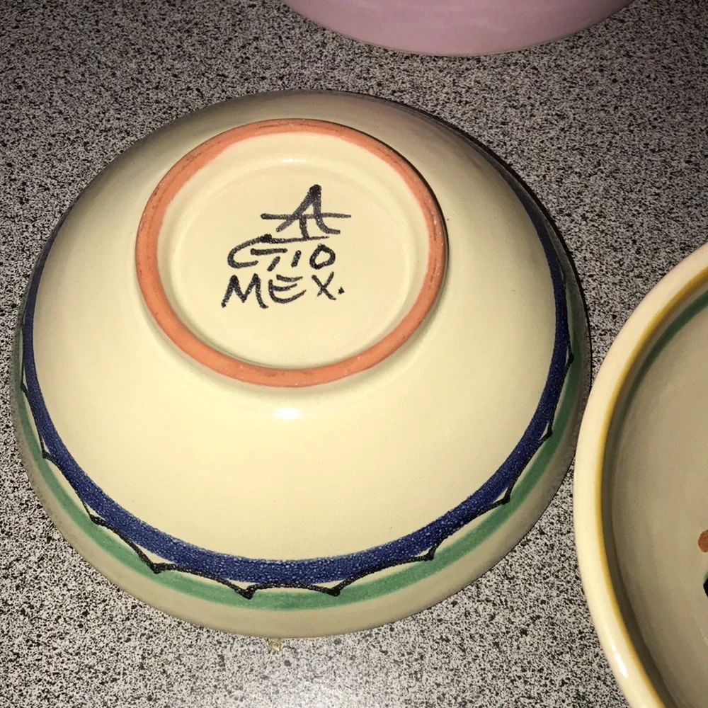 Authentic Mexican Pottery Mexican salsa bowls - Signed
